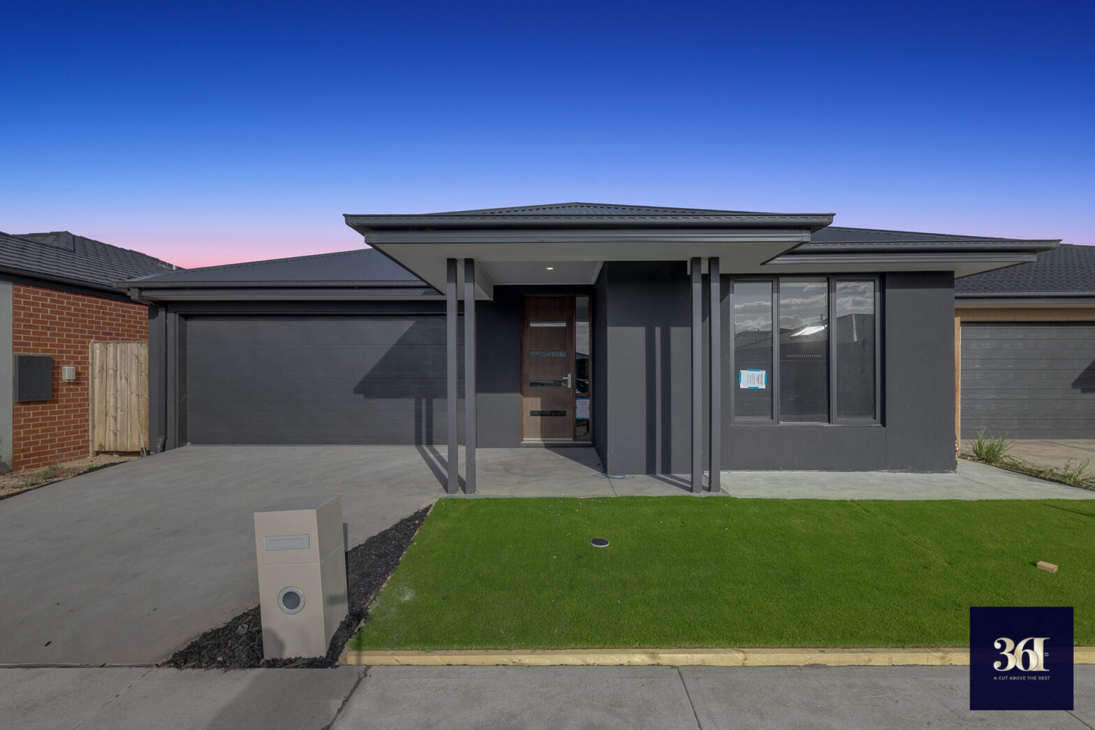 Stunning Near New Home for Rent in Rockbank – Close to Shopping Centre, Primary Schools, Freeway and Transport
